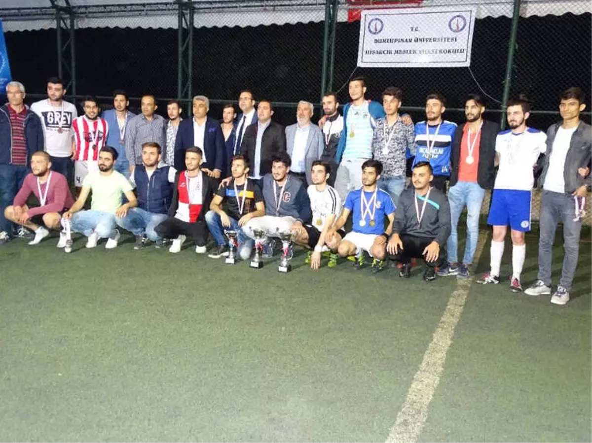 Hisarcık Myo\'da Halı Saha Futbol Turnuvası Sona Erdi