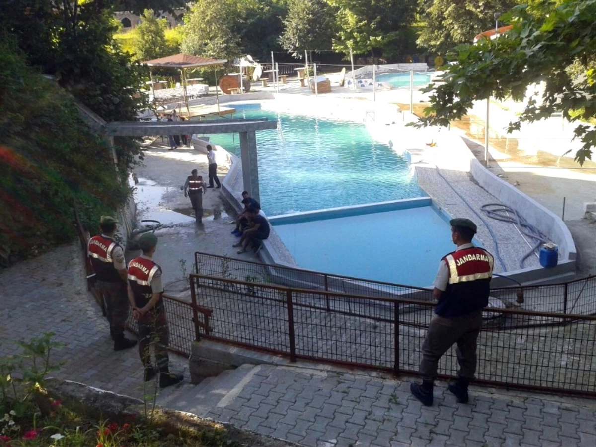 Sakarya\'da 5 Kişiye Mezar Olan Havuz Faciasına İlişkin Dava Başladı
