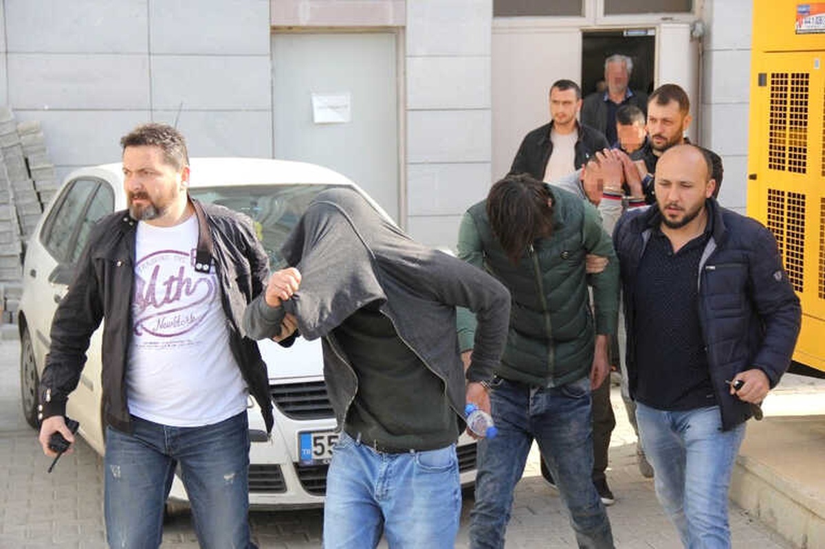 Samsun\'da Uyuşturucudan 5 Kişi Adliyeye Sevk Edildi