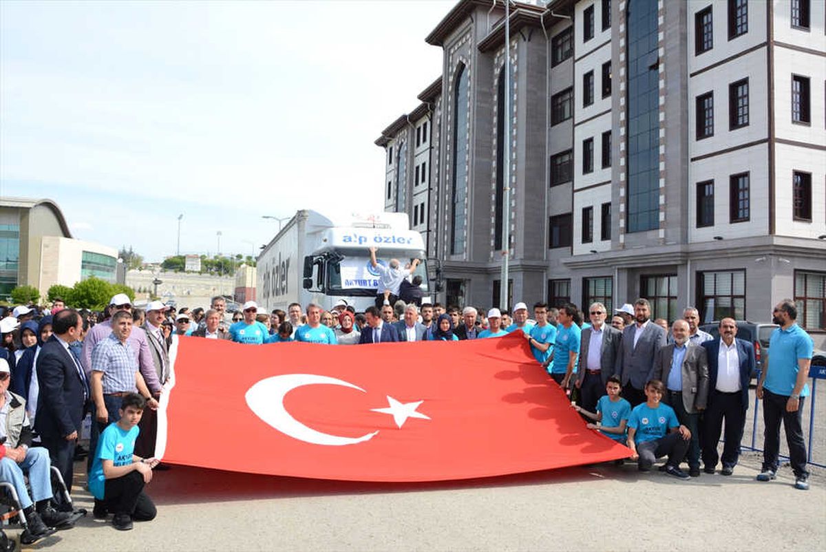 Akyurt\'tan Afrin Halkına Gıda Yardımı