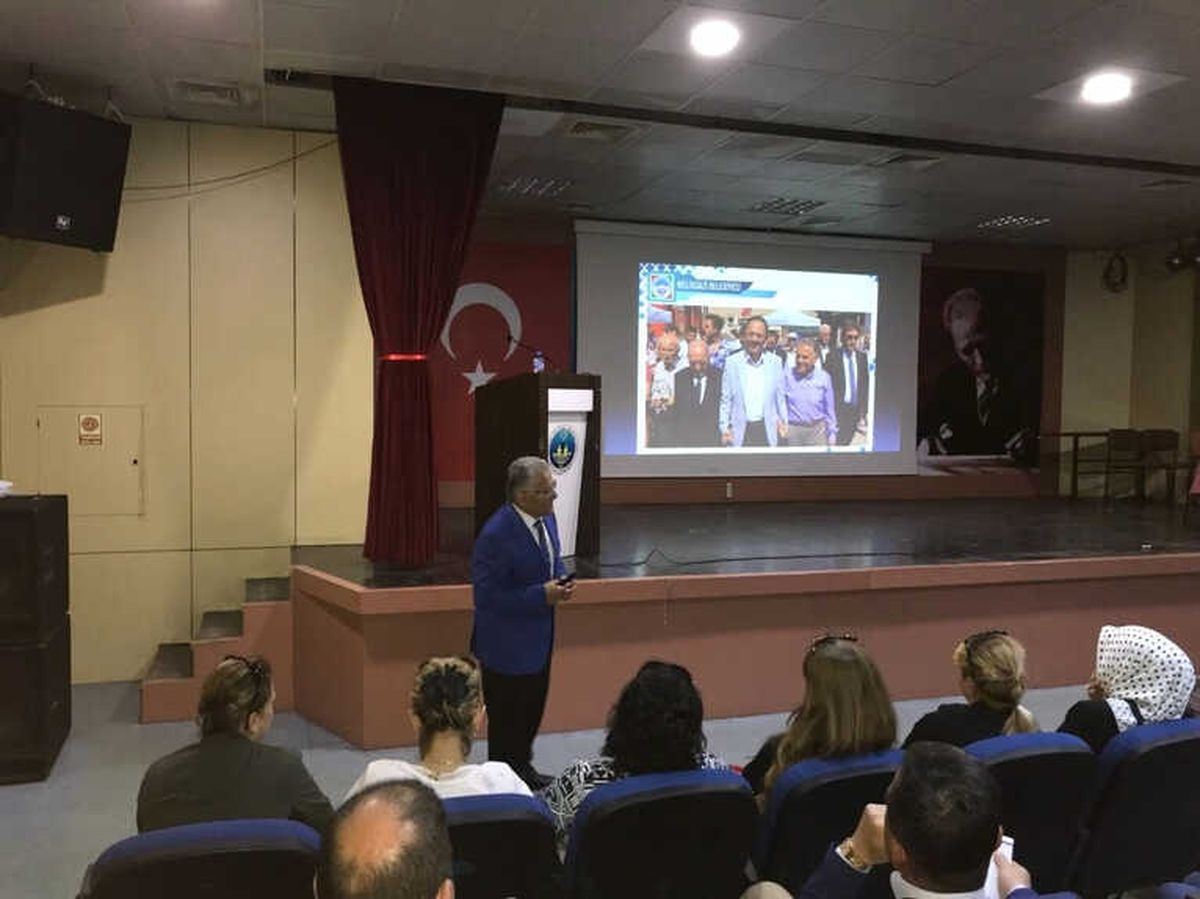 Başkan Büyükkılıç, Bartın Siyaset Akademisi\'nin Konuğu Oldu