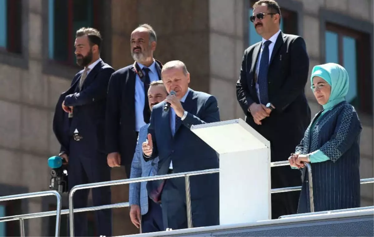 Cumhurbaşkanı Erdoğan: "Birbirlerine Girdiler, Ne Yaptıkları Belli Değil"