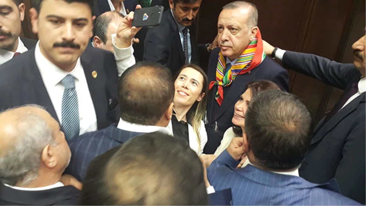 Erdoğan\'la Görüşen Karadenizli Sanatçılar, Milletvekili Adayı Önerdi
