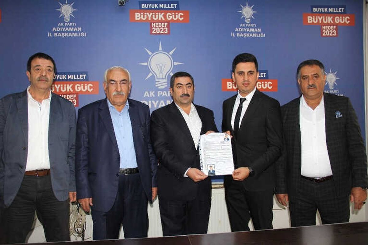 Erkan Gözel AK Parti\'ye Aday Adaylığı Başvurusu Yaptı
