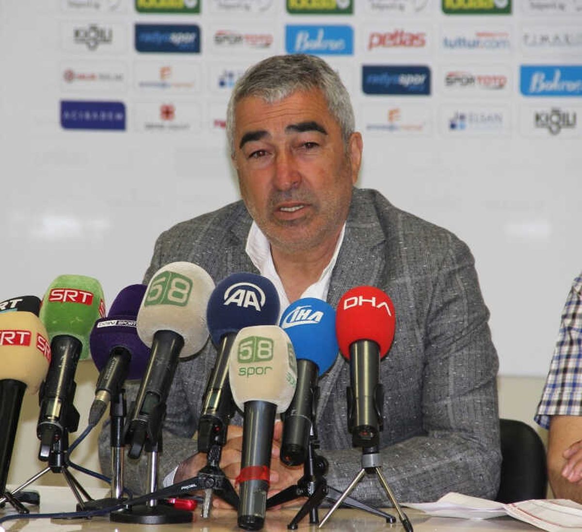 Samet Aybaba: "Takım İnanılmaz Bir Sezon Geçiriyor"