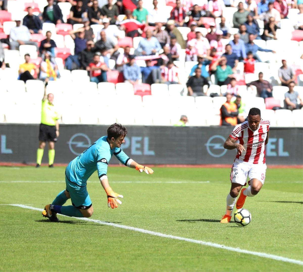 Spor Toto Süper Lig: D.g. Sivasspor: 1 - Gençlerbirliği: 0 (Maç Sonucu)