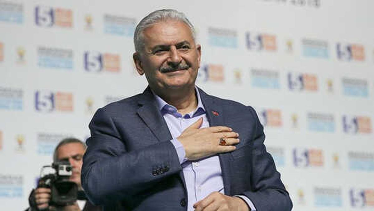 Yıldırım: Çatı Çöktü, Altında Kaldılar