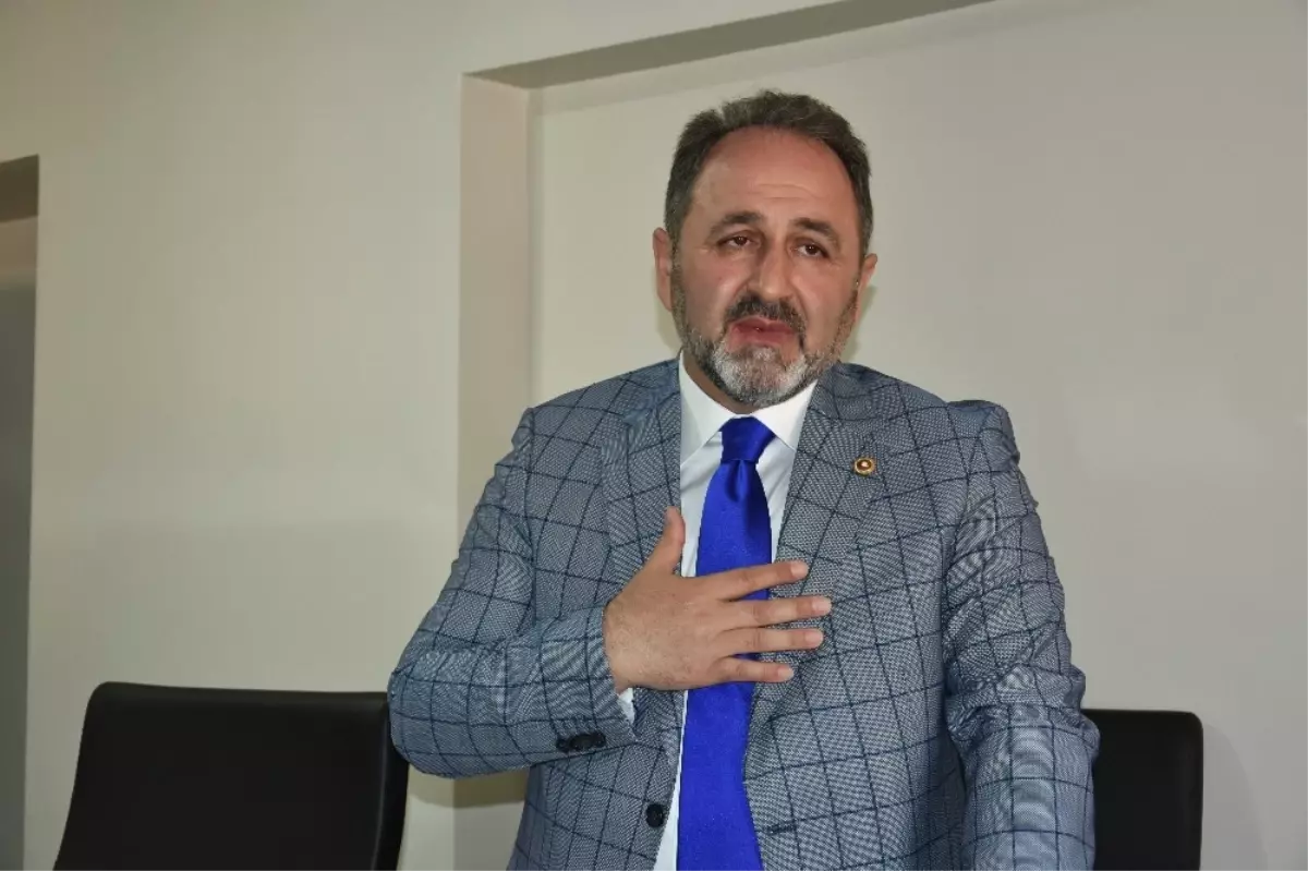 AK Parti Kastamonu Milletvekili Murat Demir;