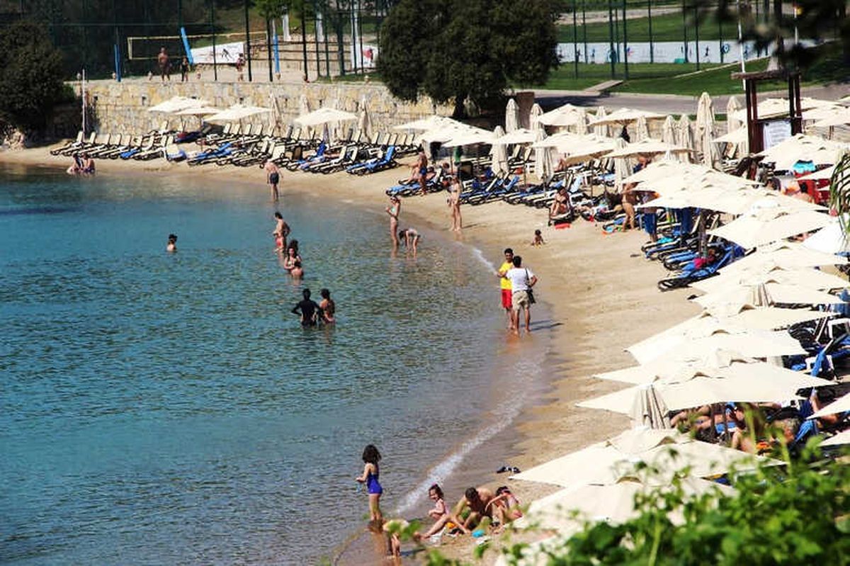 Avrupalı Turist Bodrum\'a Akın Etti