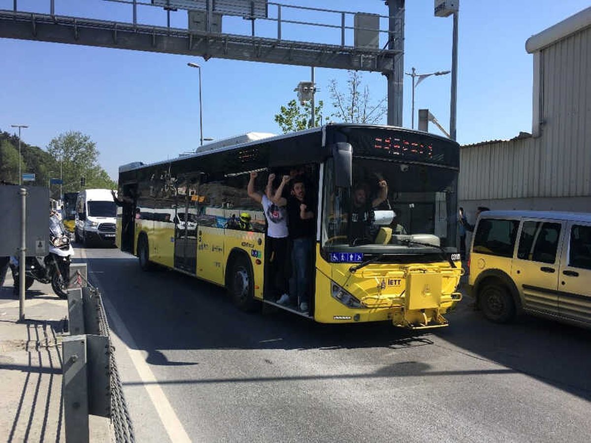 Beşiktaş Taraftarı Derbi İçin Yola Çıktı