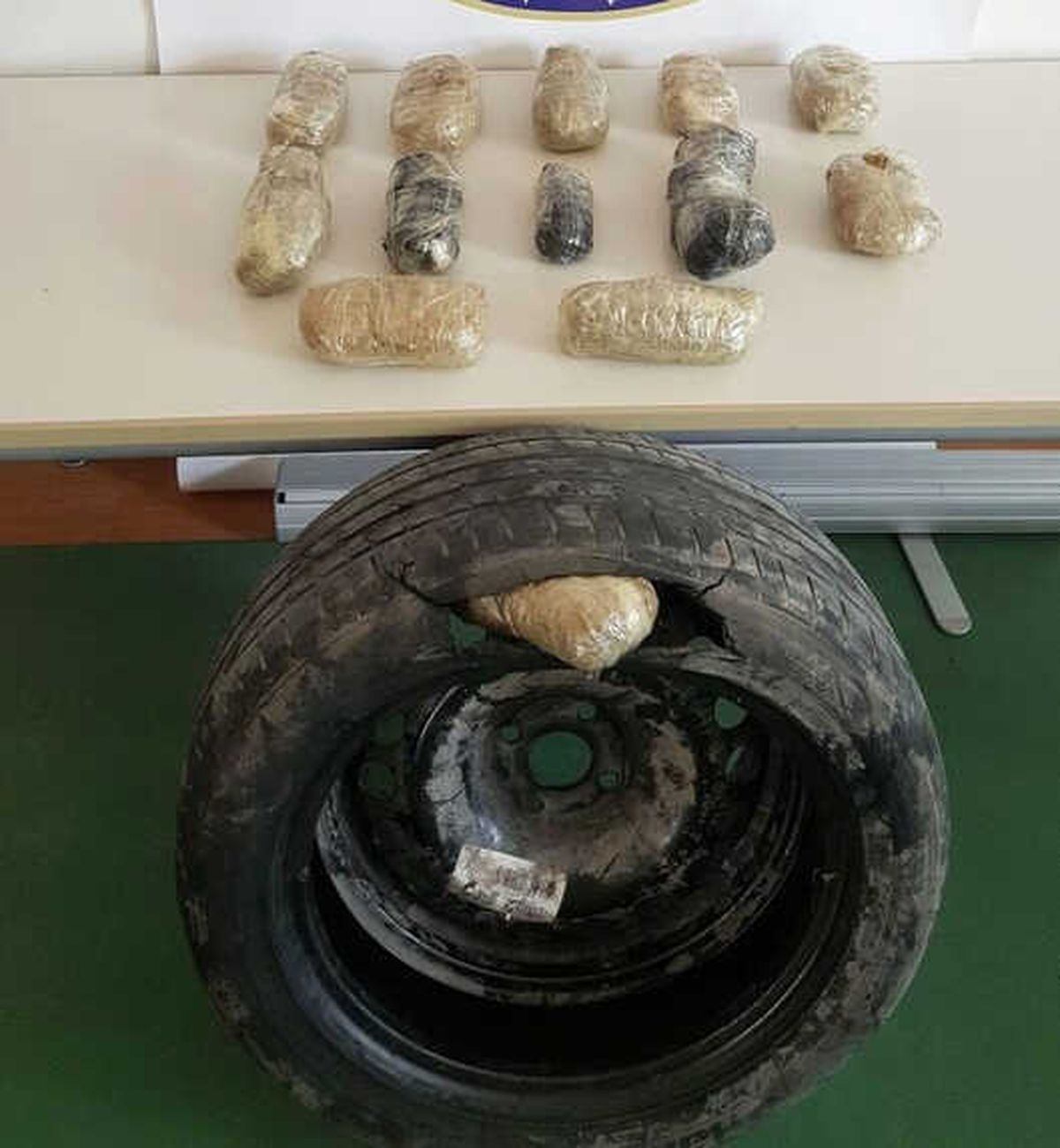 Elazığ\'da 4 Kilo Esrar Ele Geçirildi