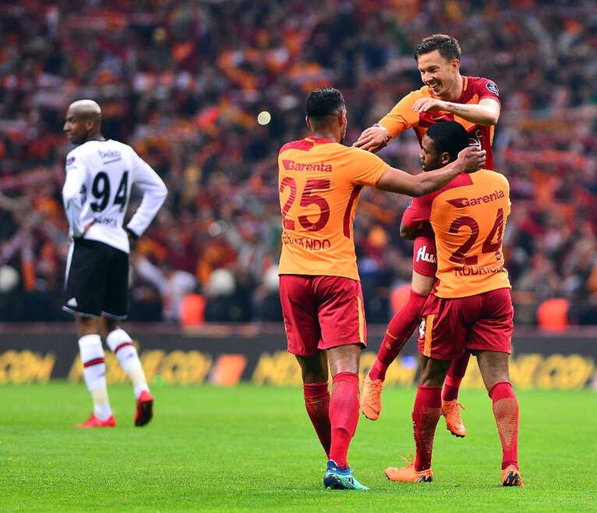 Galatasaray, Beşiktaş\'ı 5 Lig Maç Aradan Sonra Mağlup Etti