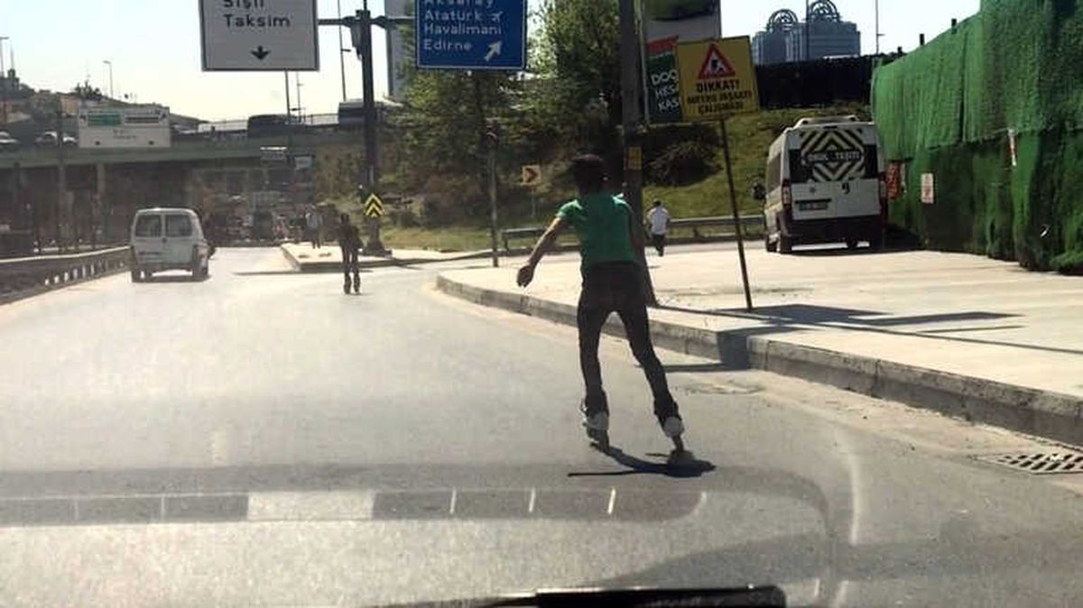 İstanbul\'da Trafikte Tehlikeli Yolculuklar Kamerada