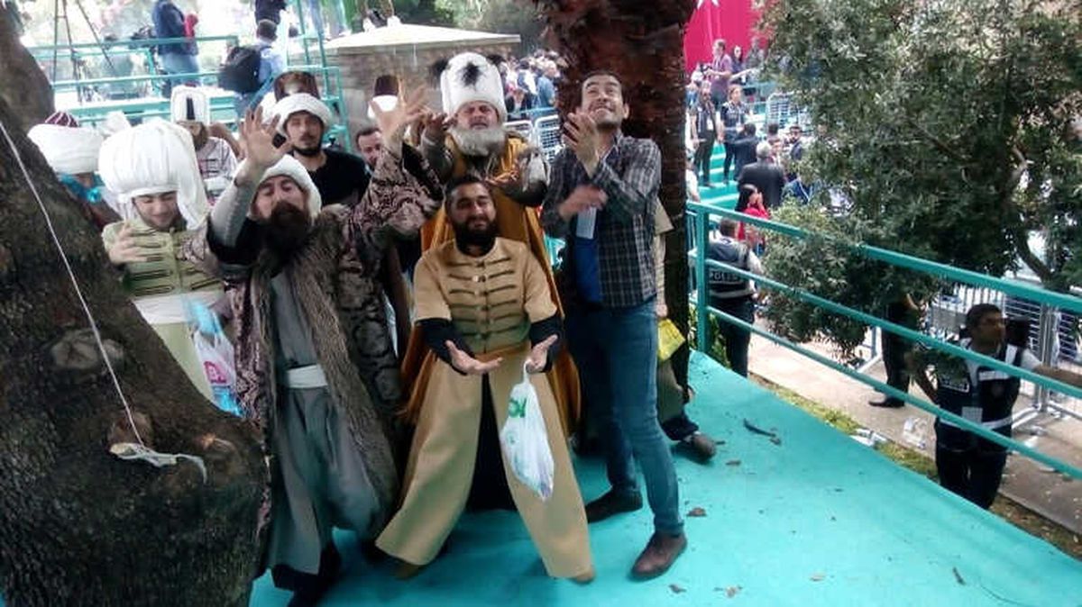 Taht İçin Değil Mesir İçin Yarıştılar