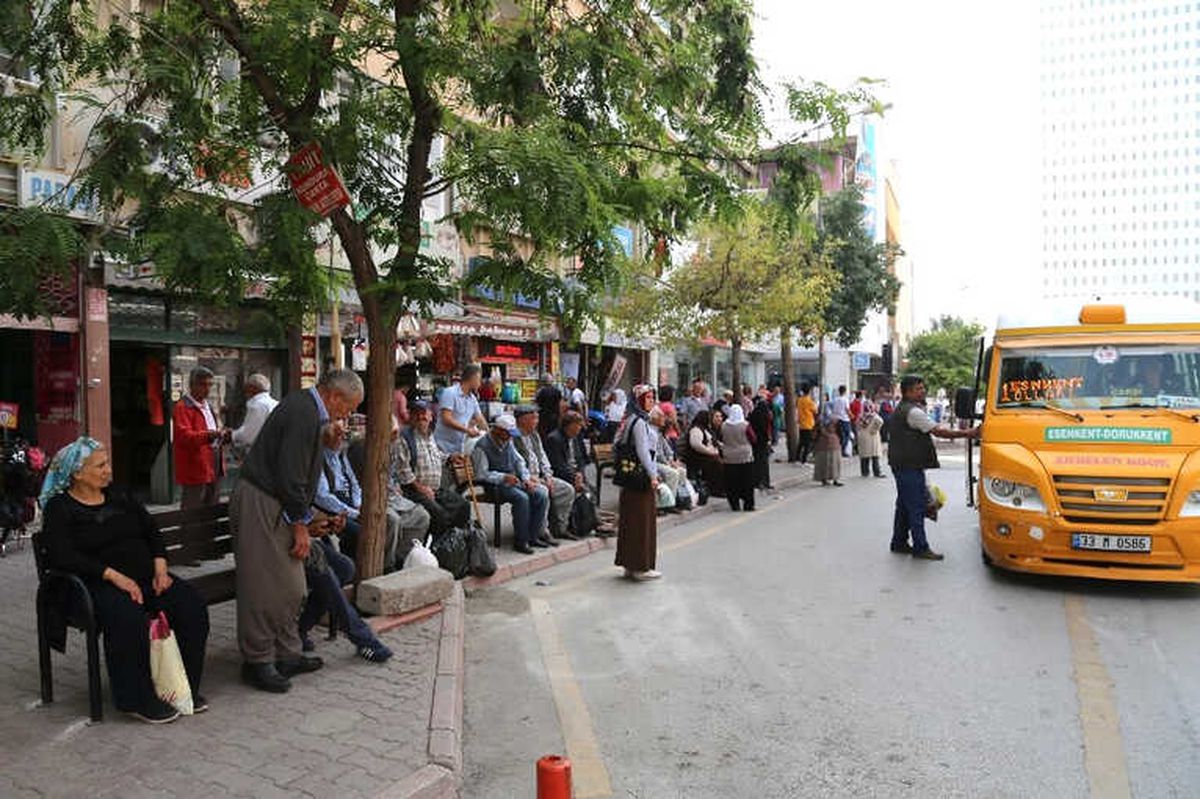 Akdeniz\'de Duraklara Bank İnşa Edildi