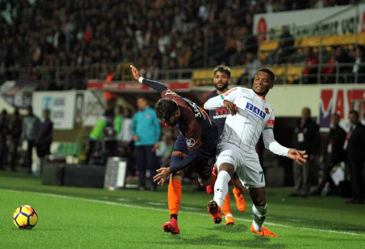 Aytemiz Alanyaspor\'da Fernandes Şoku
