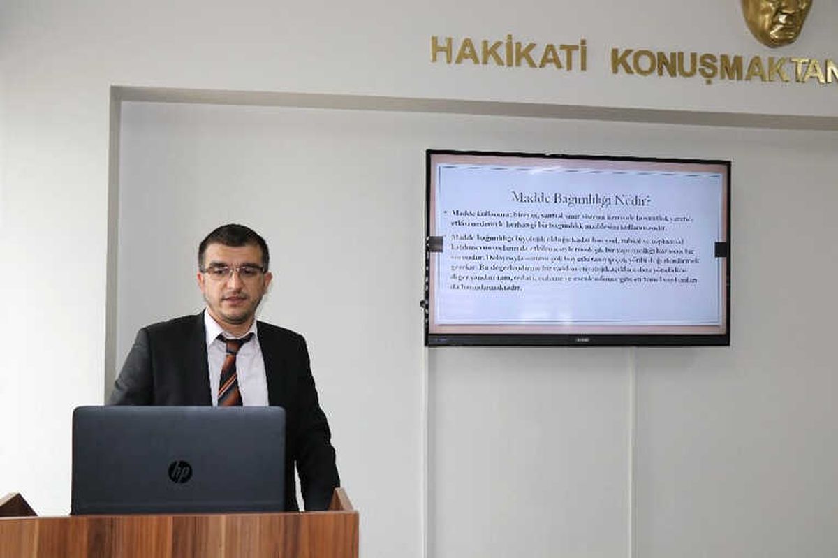 Bağımlılıkla Mücadelede Ölçütler Tartışıldı