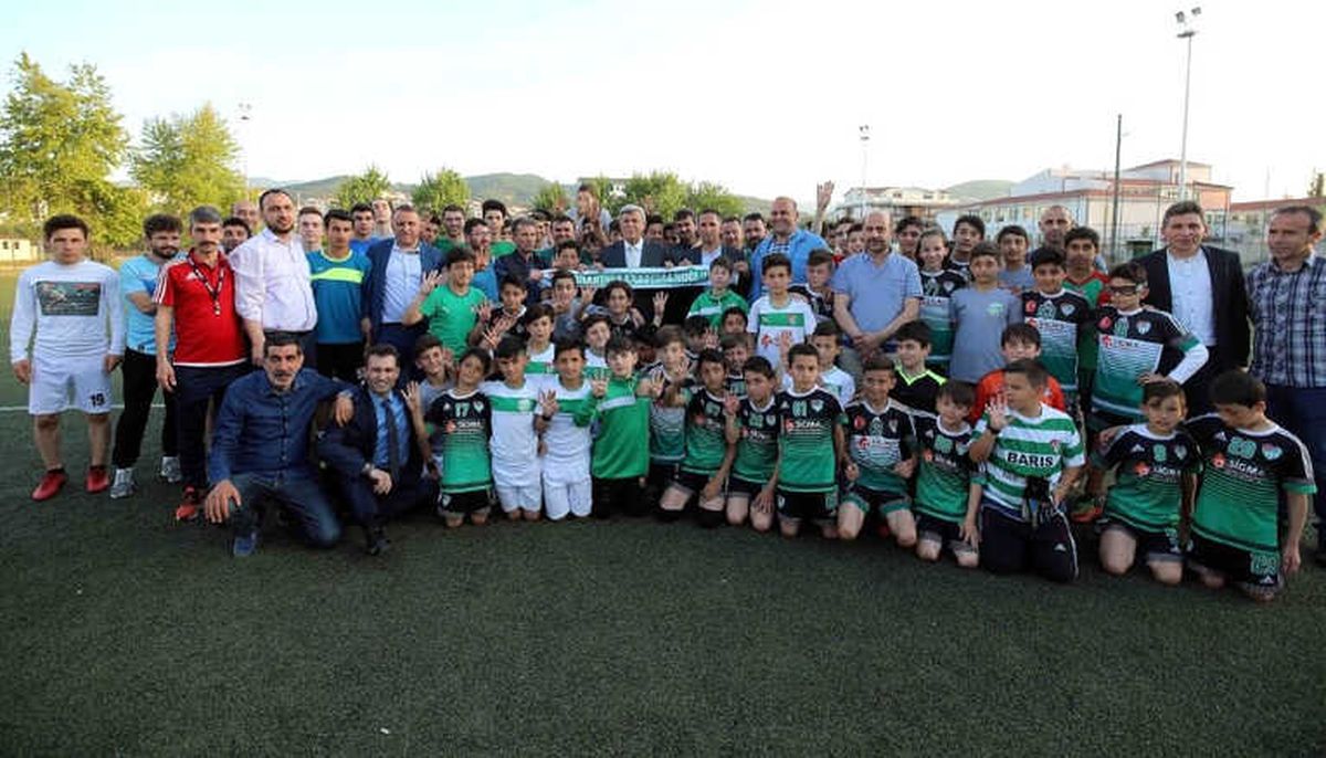 Başkan Karaosmanoğlu\'ndan Hisareynspor\'a Ziyaret