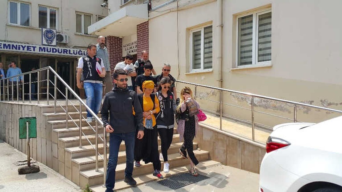 Bursa\'da Narkotik Operasyonunda 9 Tutuklama