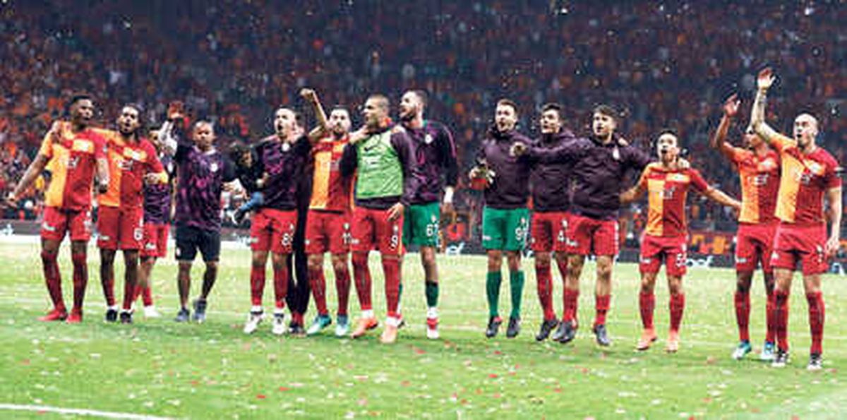 Düğünümüz Var Dostlar!