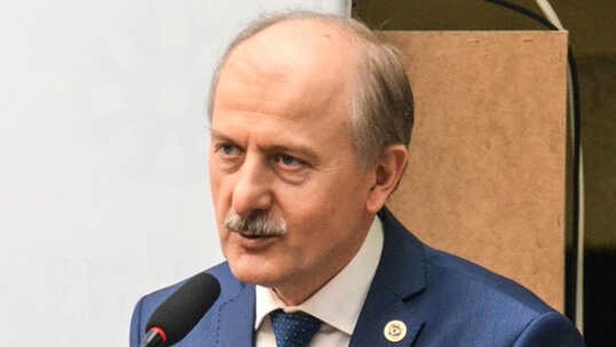 Fatih Belediye Başkanlığına Hasan Suver Seçildi