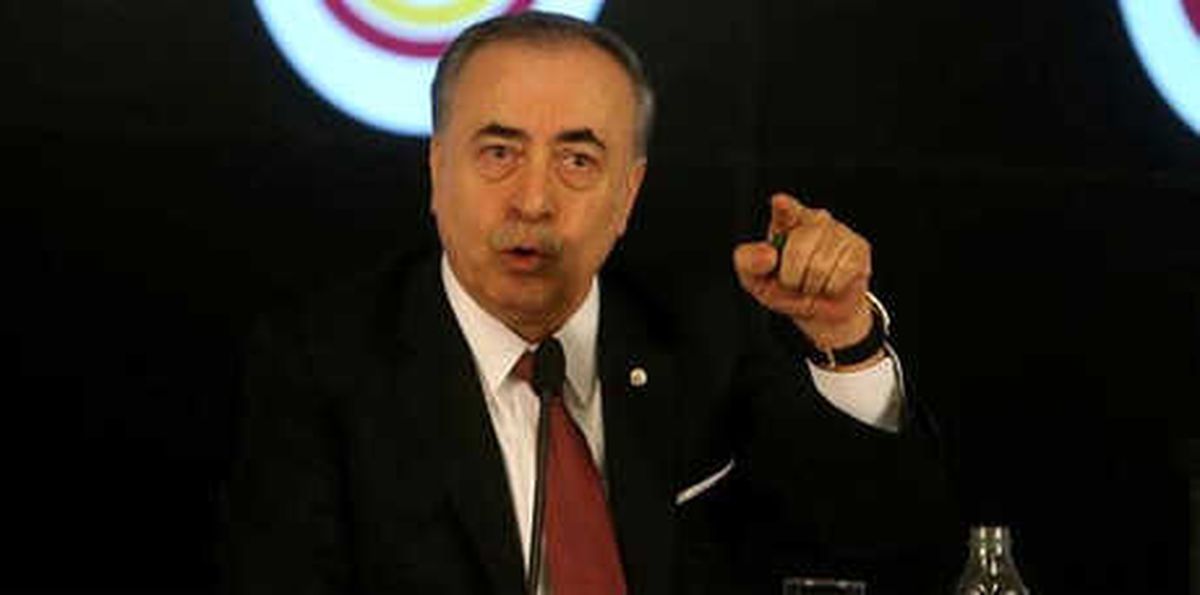 Galatasaray Başkanı Mustafa Cengiz Trafik Kazası Geçirdi