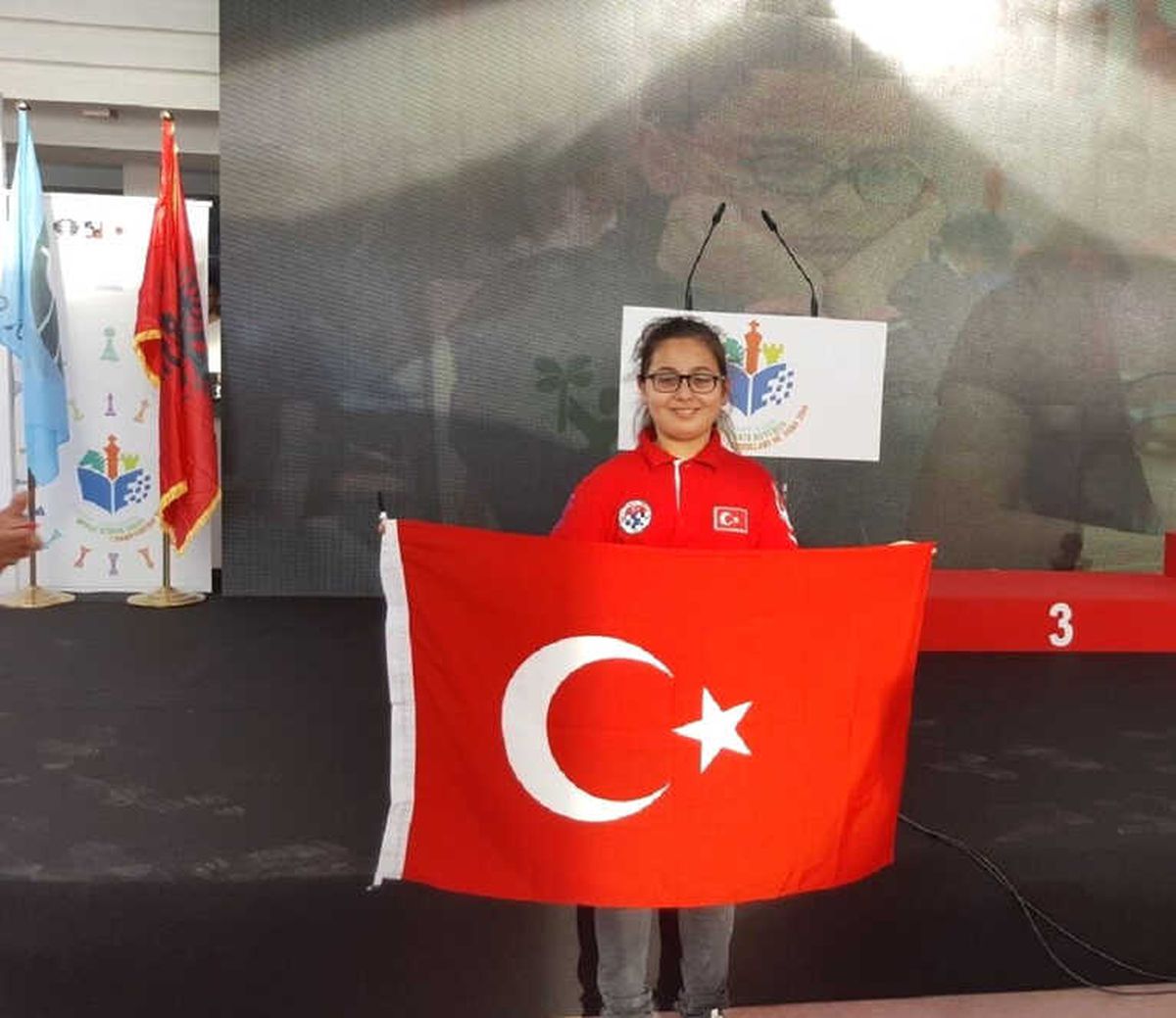 Gkv\'li Dila Baloğlu Satrançta Dünya İkincisi