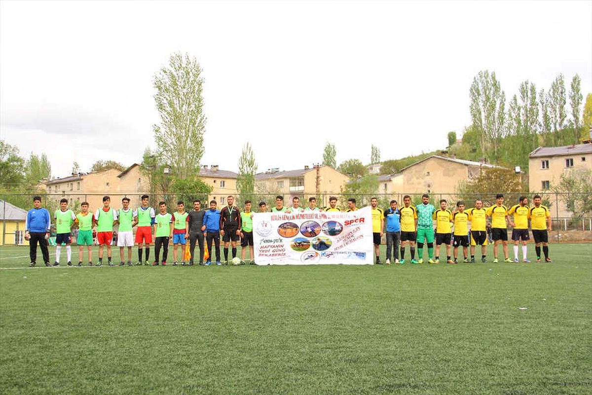 Hizan\'da Futbol Turnuvası Düzenlendi