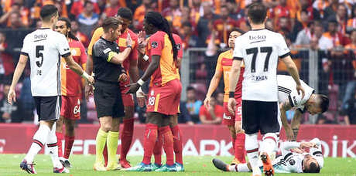 İki Doğru, Bir Yanlış