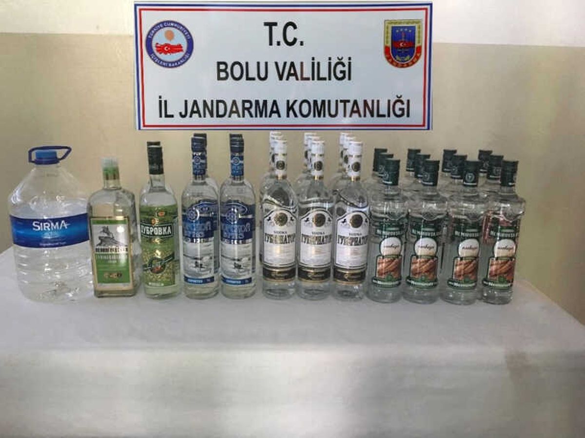 Jandarma\'dan Kaçak İçki Operasyonu