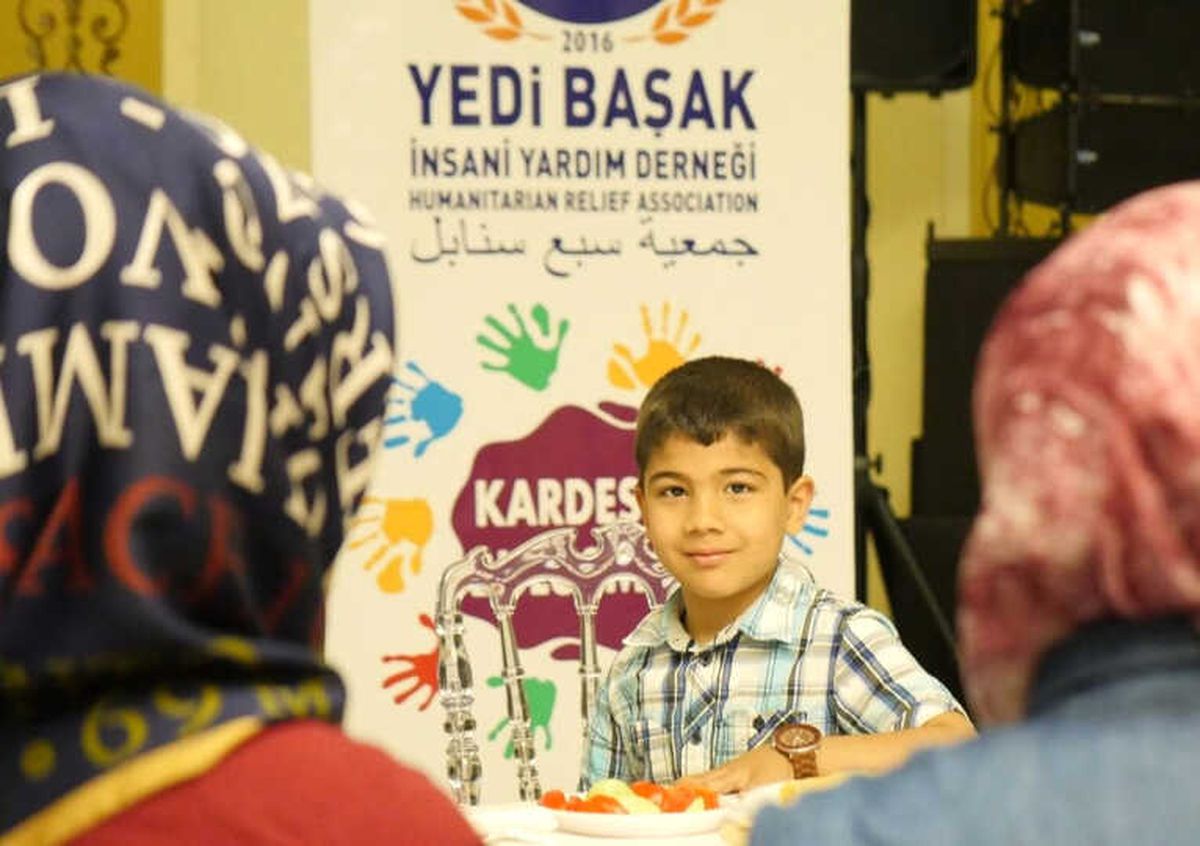 Kadın Kollarından Doğu Guta Halkına Anlamlı Destek