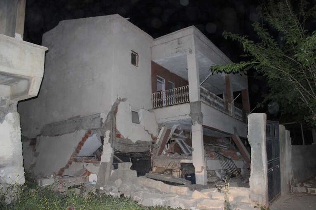 Samsat\'ta 1 Haftada 50 Artçı Deprem Meydana Geldi