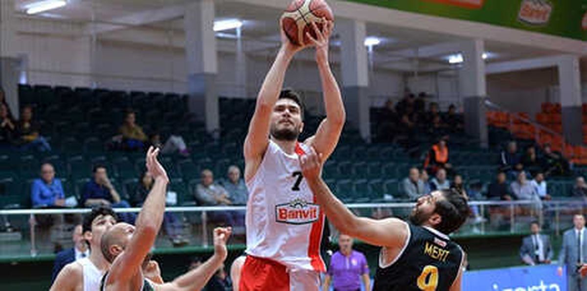 Tahincioğlu Basketbol Süper Ligi\'ne Yükselecek İkinci Takım Belli Oluyor