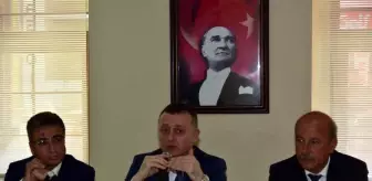 Vali Büyükakın Söğüt'te Muhtarlarla Bir Araya Geldi