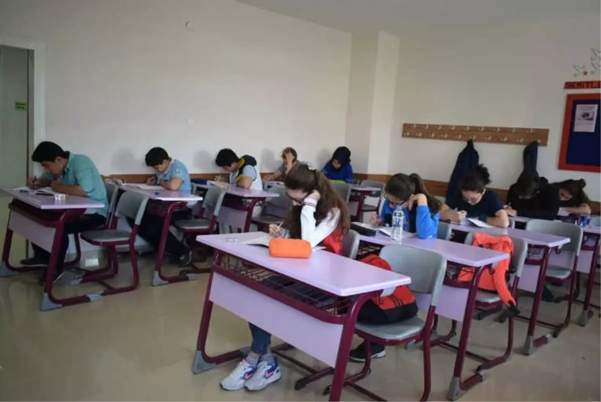 Yeni Hamle Koleji Anadolu Lisesi Bursluluk Sınavına Yoğun İlgi