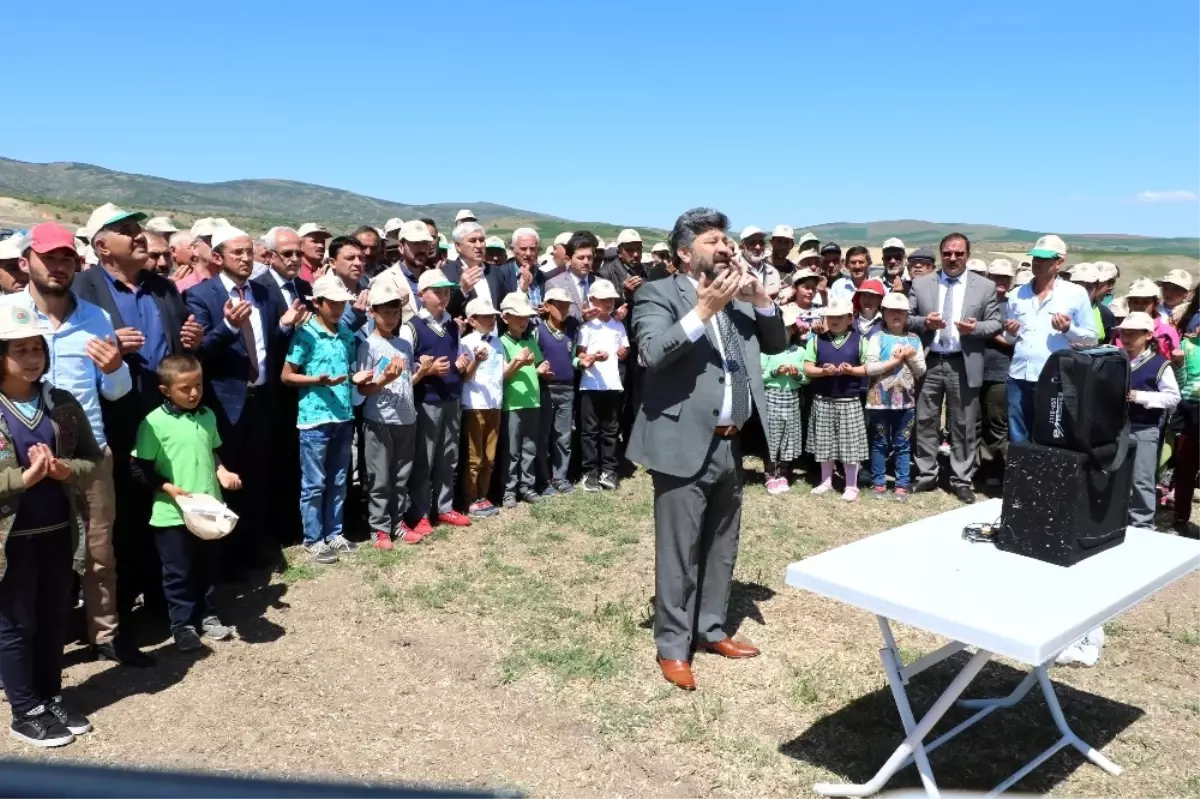 Yozgat\'ta Köylüler Yağmur Duasına Çıktı