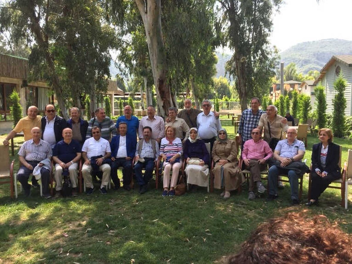 Aü Tıp Fakültesi 79 Mezunları Hatay\'da Toplandı