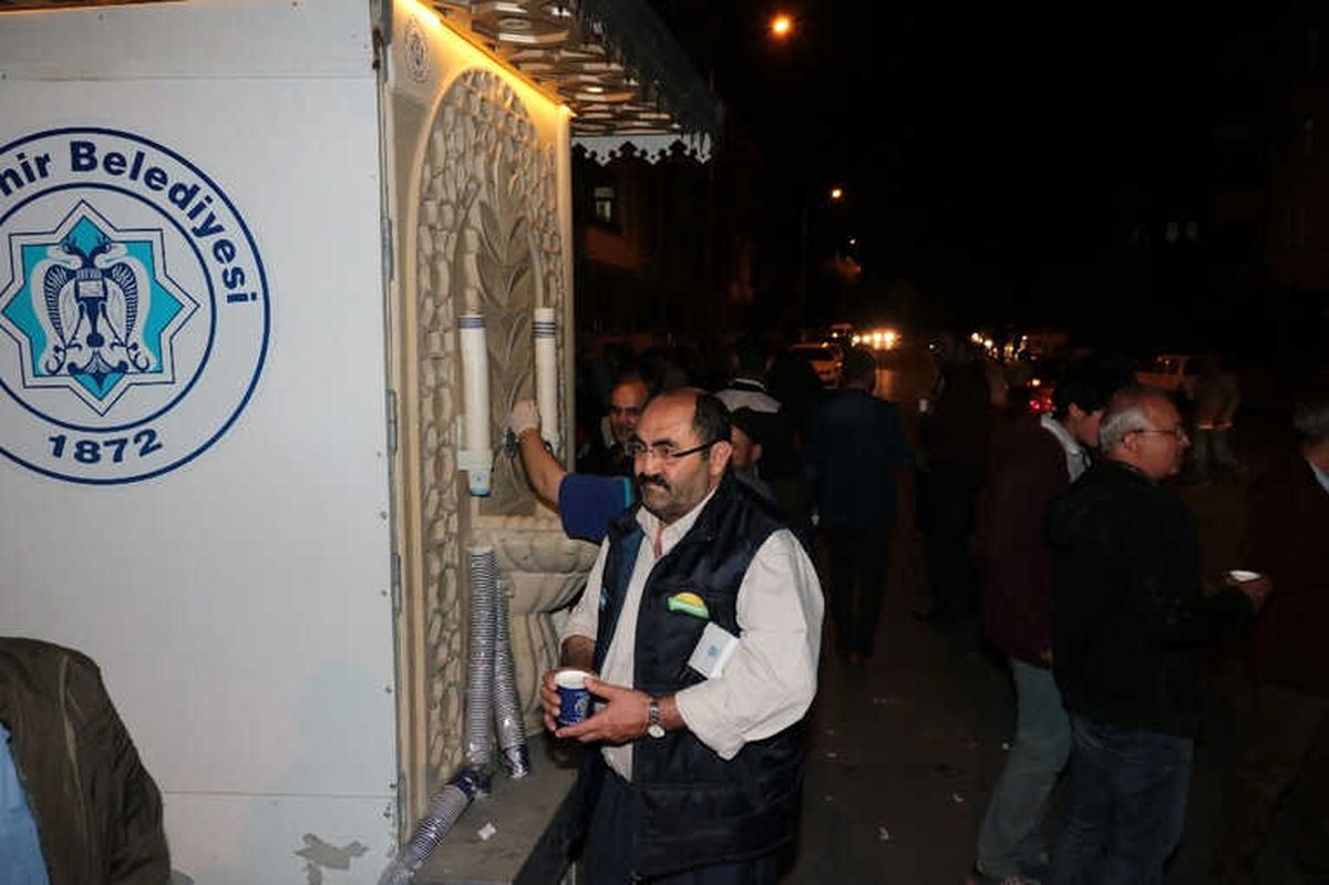 Beyşehir Belediyesinden Kandil Simidi ve Sıcak Süt İkramı