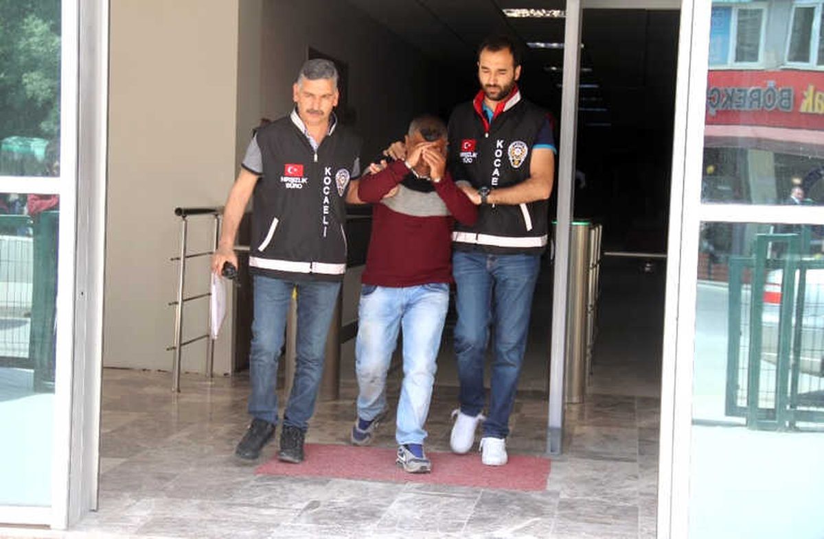 Güpegündüz Villadan 10 Bin TL\'lik Ziynet Eşyası Çalan Hırsız Yakalandı