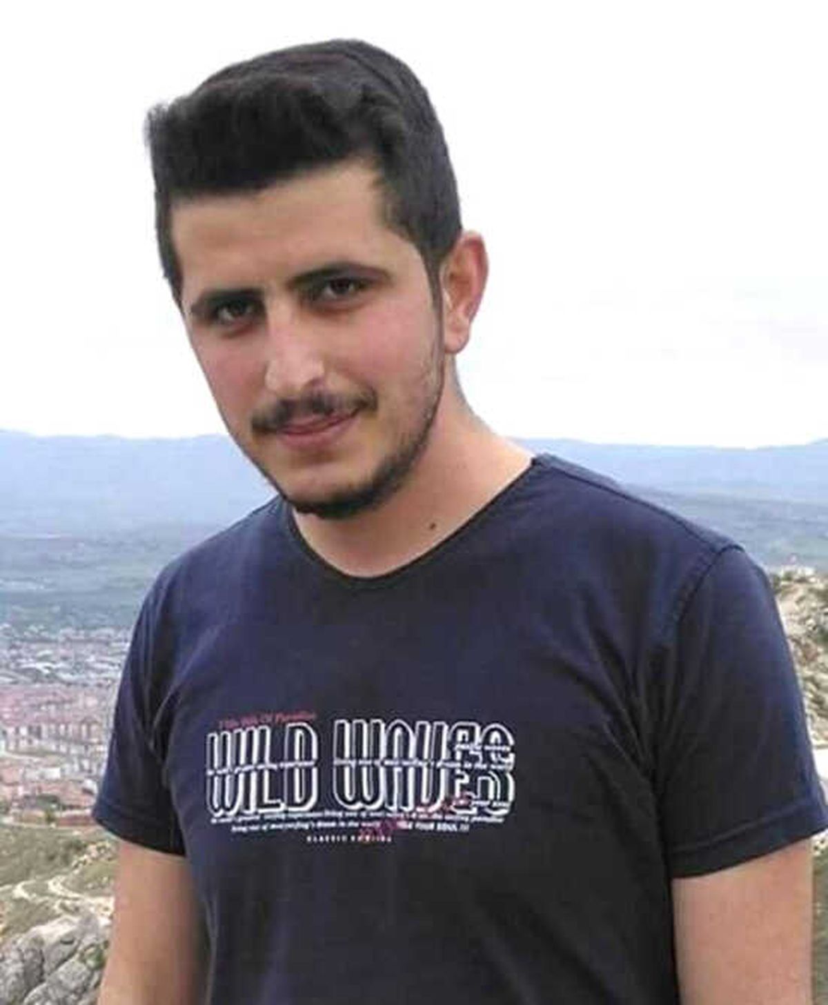 Kalp Krizi Geçiren 23 Yaşındaki Öğrenci Hayatını Kaybetti