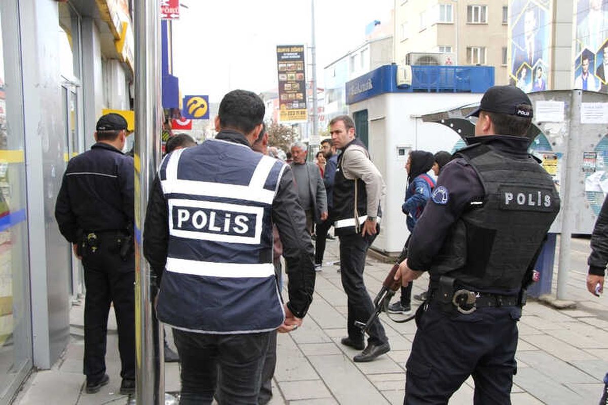 Kars\'ta Asayiş Uygulamaları Aralıksız Devam Ediyor