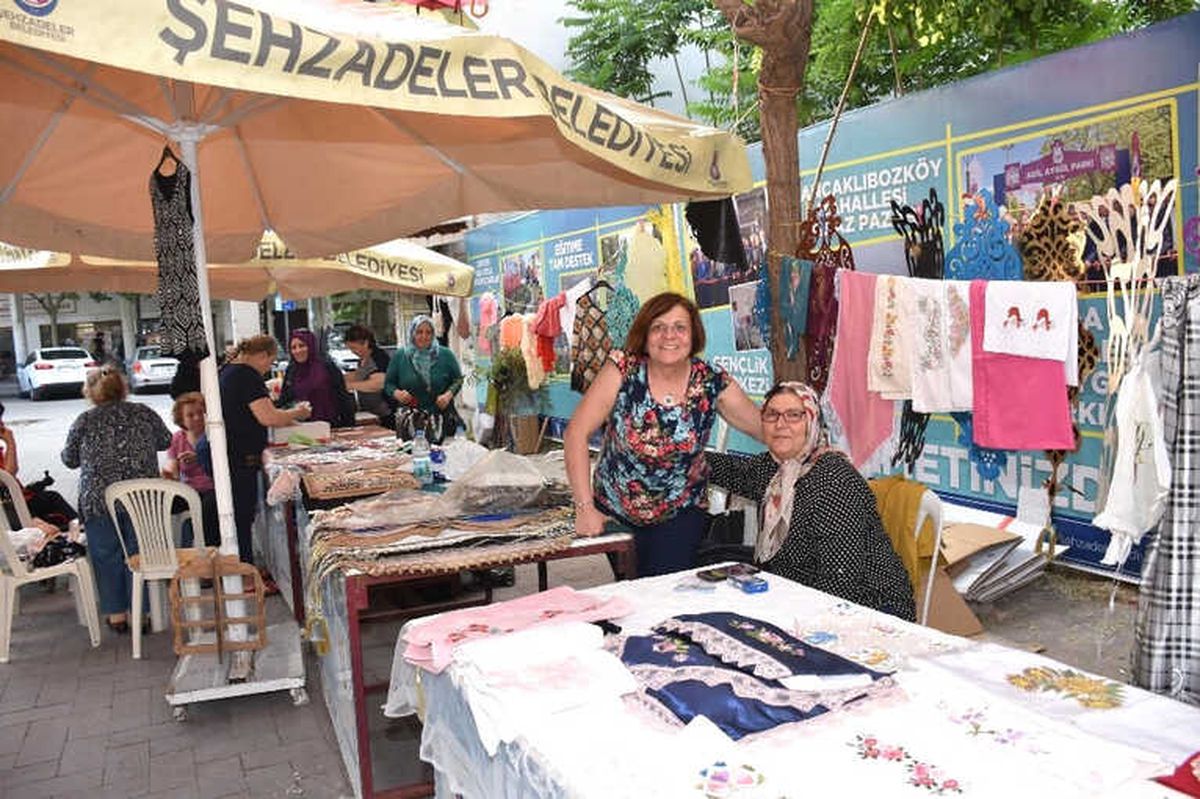 Manisalılardan \'Hünerli Eller\'e Yoğun İlgi