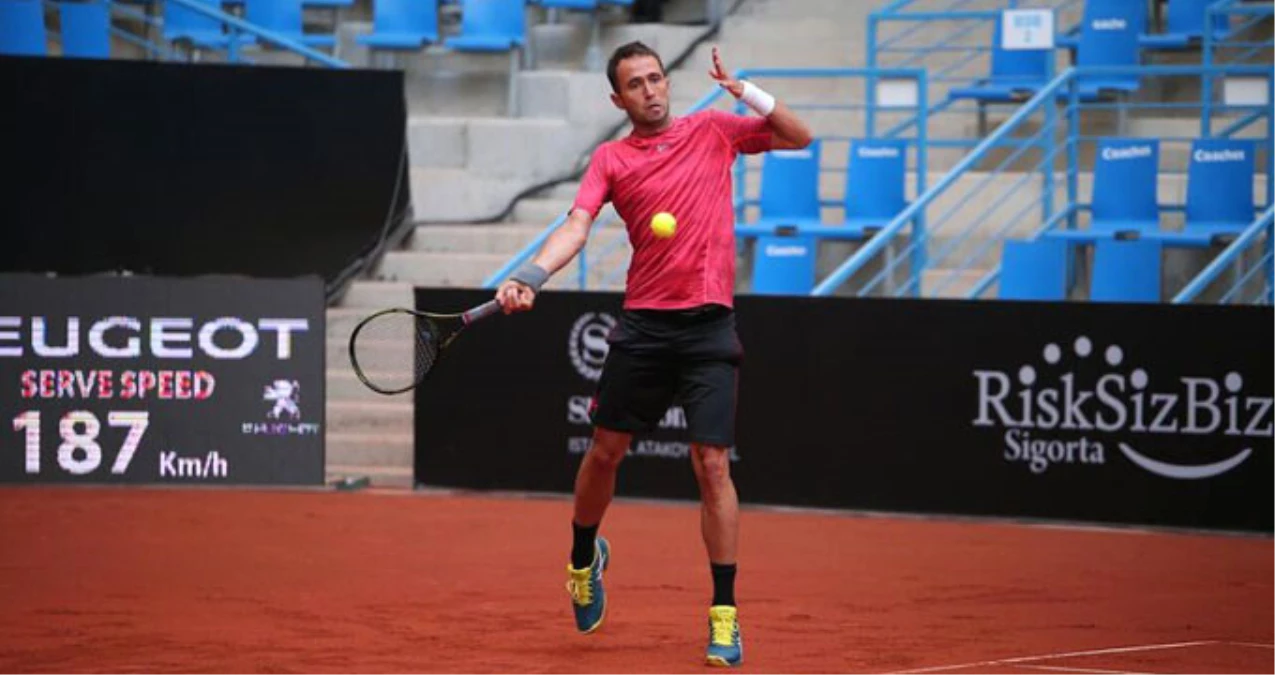 Marsel İlhan, İstanbul Open Uluslararası Erkekler Tenis Turnuvasına İlk Turda Veda Etti