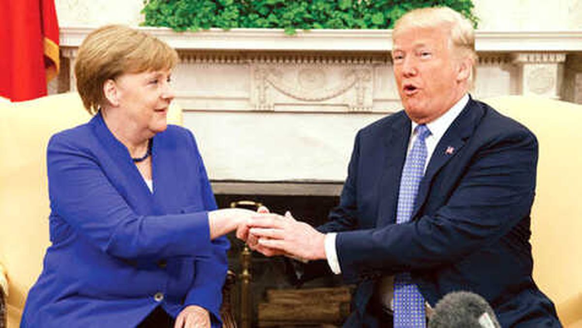 Merkel\'in Ziyareti Avrupa\'ya Nefes Aldırdı