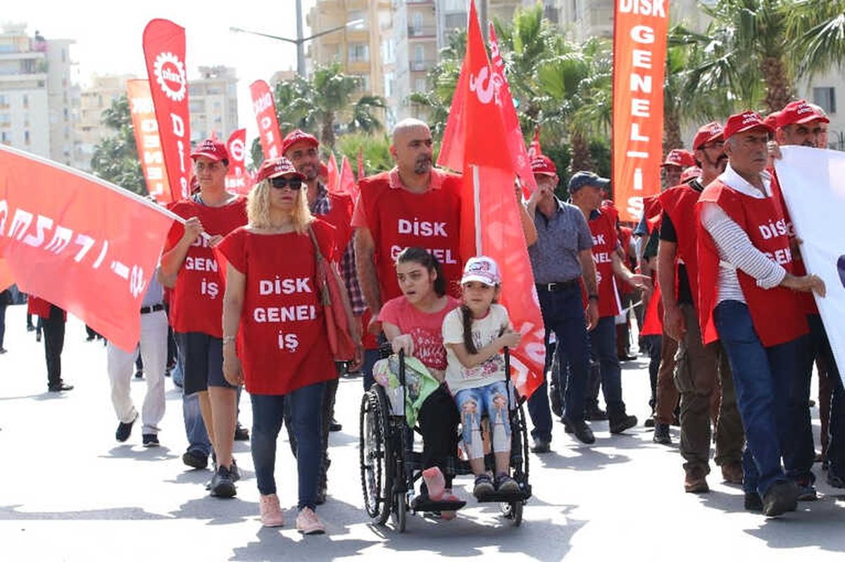 Mersin\'de 1 Mayıs Coşkusu