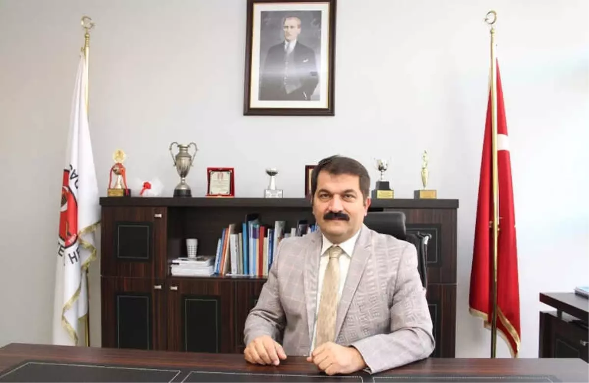 Sağlam: "Veteriner Hekimlere Hak Ettiği Değer Verilmeli"