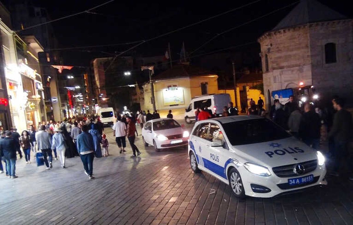 Taksim Araç ve Yaya Trafiğine Açıldı
