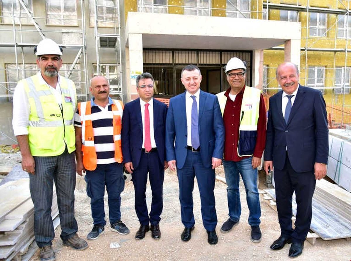 Vali Büyükakın Söğüt\'e Yapılan Yatırımları İnceledi