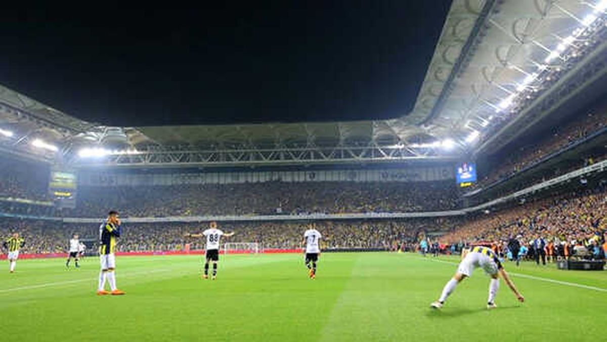 Beşiktaş Yarınki Olaylı Derbinin Tekrar Maçına Çıkacak Mı?