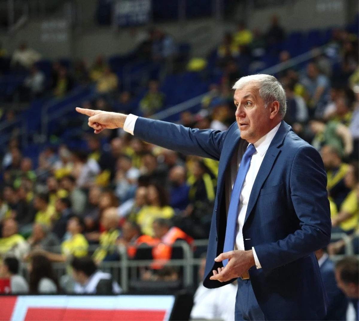 Fenerbahçe Doğuş, Liderliği Garantiledi